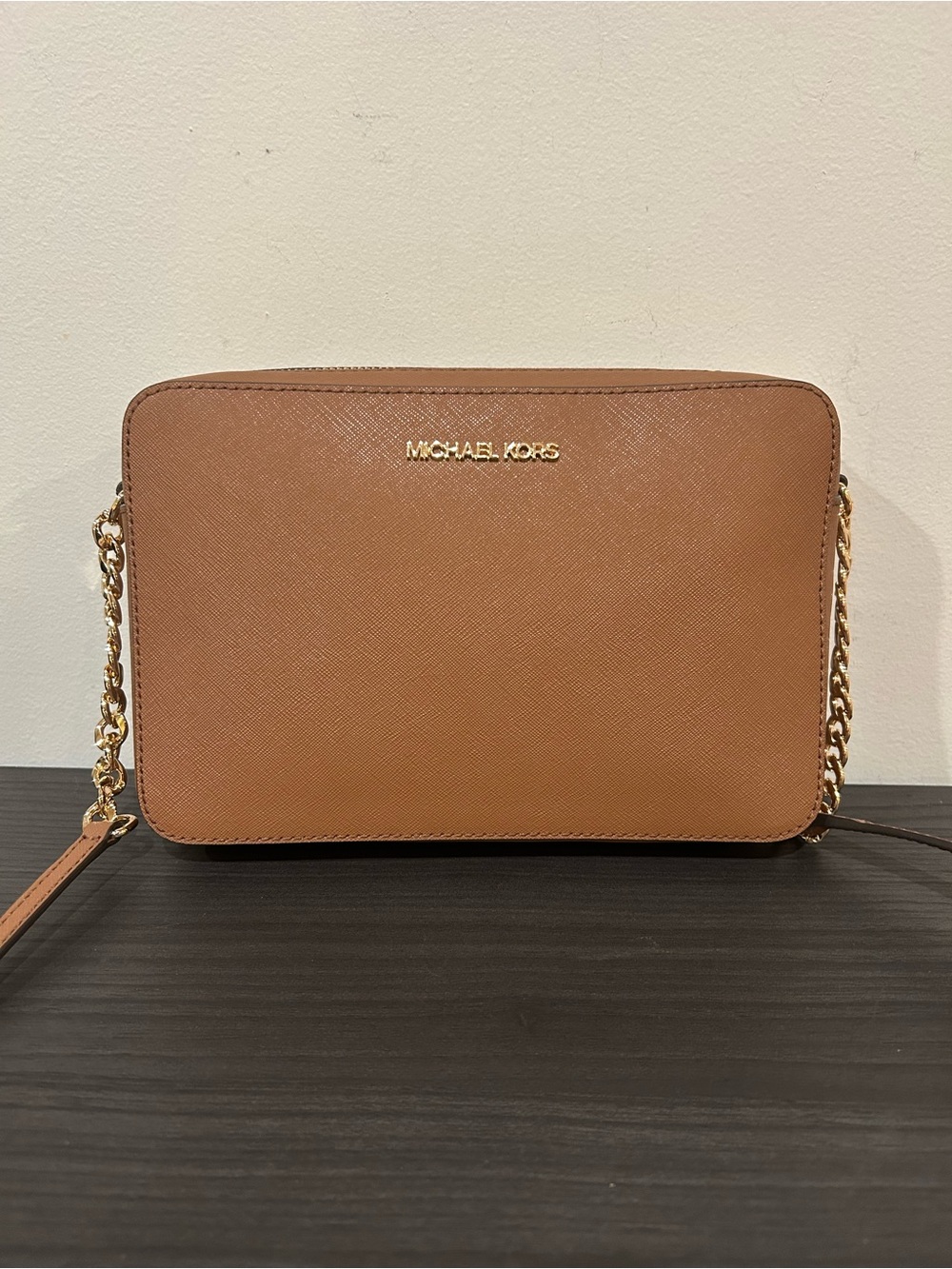 Michael Kors Jet Set Large Saffiano Leather Crossbody NWOT